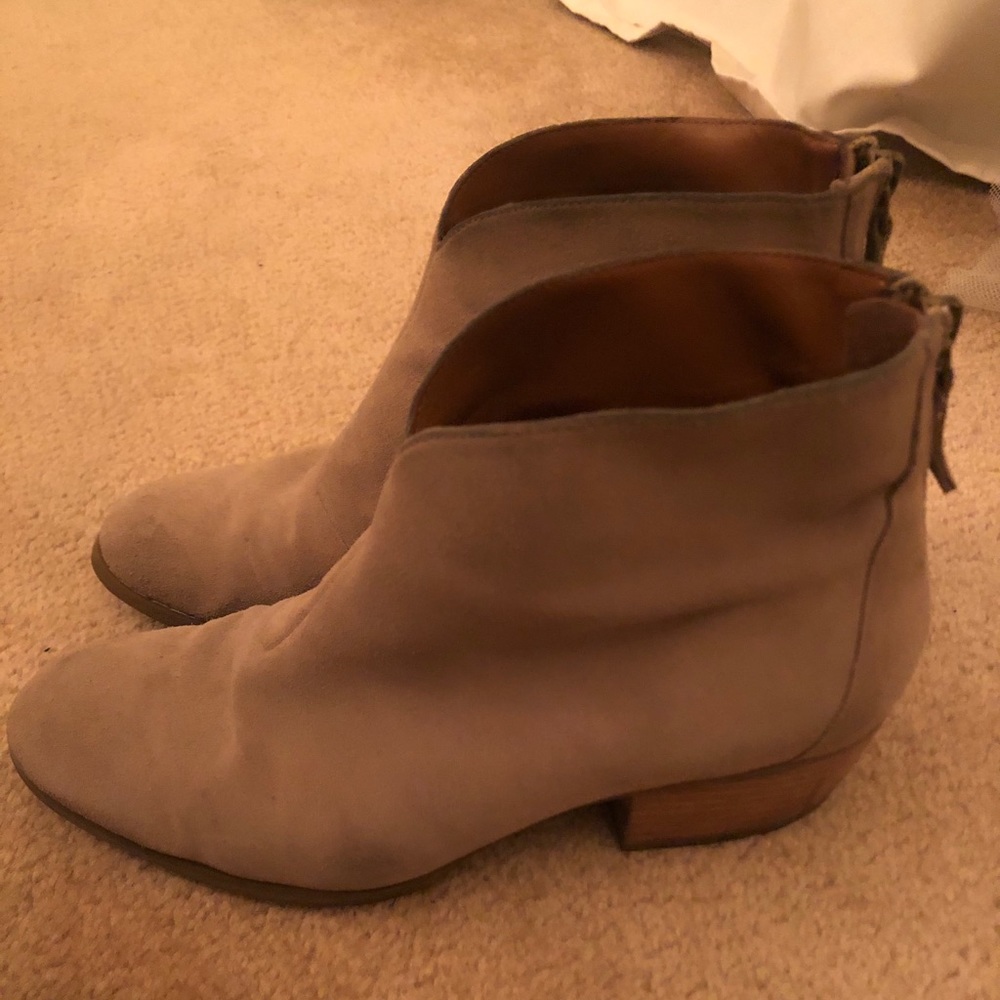 Nine West Beige Suede Booties